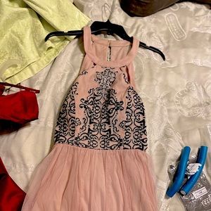 i’m selling my 8th grade prom dress by the brand speechless and a size 11juniors